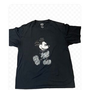 Uniqlo Disney Men's Collaboration Mickey Mouse Graphic Short Sleeve Tee Size L